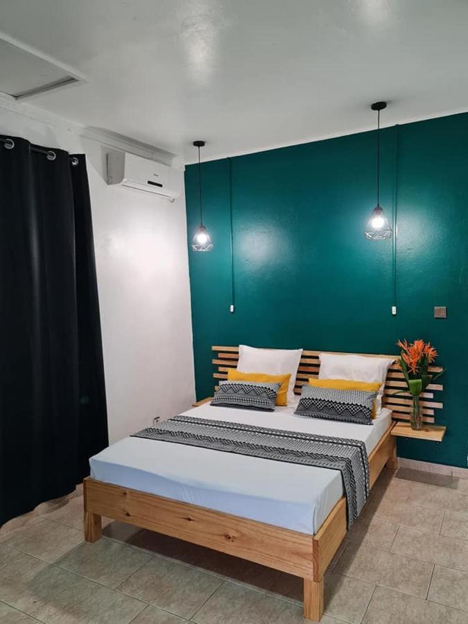 Hotel O'Jasmin à Mamoudzou Extérieur photo